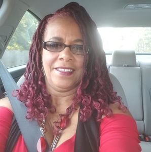 Meet your Posher, Debra